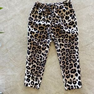 Cropped leopard pants. New!